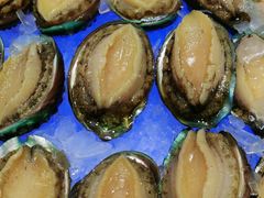 -亚马逊环球美食百汇(新城吾悦广场店)