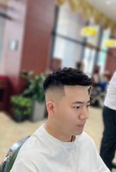 -尼特斯男士发型馆