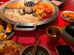 -晓宇重庆火锅(西安荟聚店)