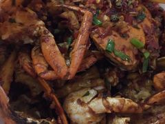 何眼镜香辣蟹-凤凰路何眼镜香辣蟹(花果园店)