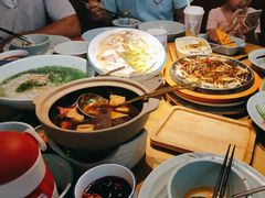 -蜜桃餐厅·伴山(绿宝广场店)