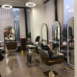 -ON STAR SALON