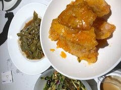 -关东小磨东北菜(漕河泾印象城店)