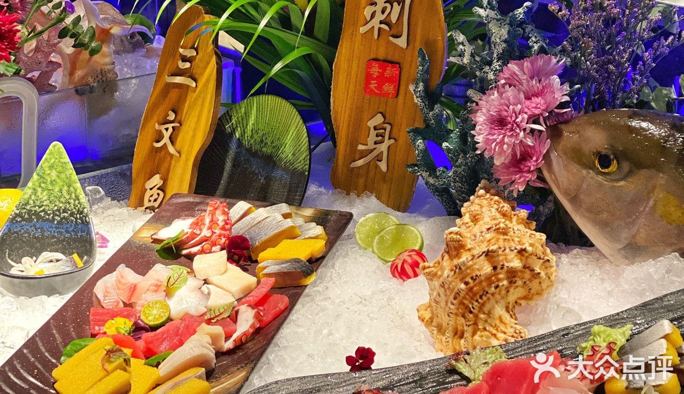 沉浸式吃饭体验，烁夜5D概念海鲜烤肉自助