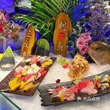 沉浸式吃饭体验，烁夜5D概念海鲜烤肉自助