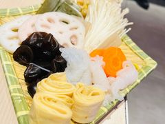 蔬菜小拼盘-鱼酷活鱼烤鱼(恒隆广场店)