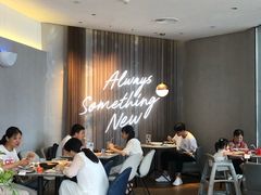 大堂-必胜客(万象城店)