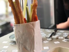 -穹六人间 people 6(岳阳路店)