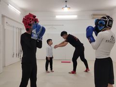 -威天下格斗柔术健身馆(红旗渠路店)
