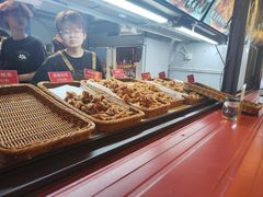 -万达广场(南昌红谷滩店)