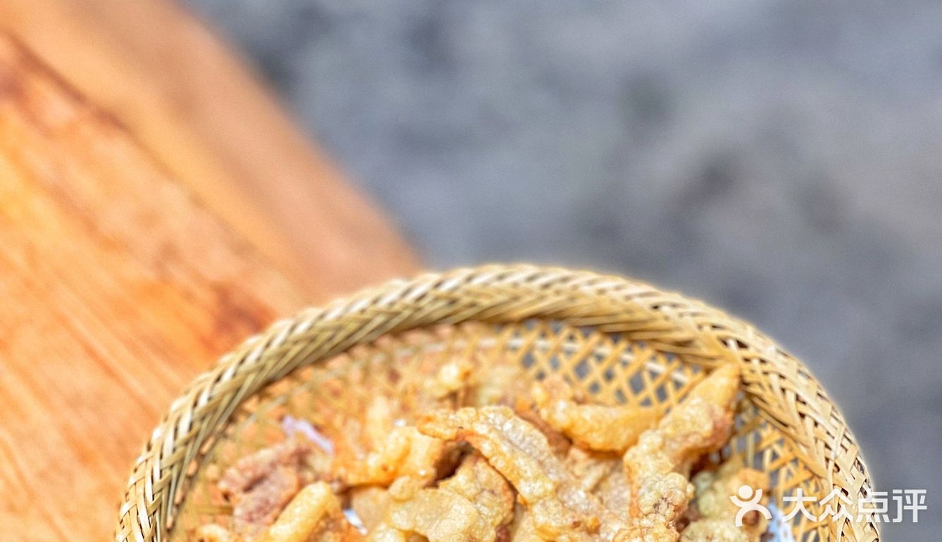 🔵：单方面宣布这家火锅的锅底和蛋炒饭年度最佳
