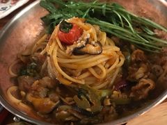 牛肉辣油意面-I HOLIC艾豪丽披萨(KKone店)