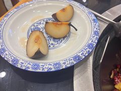 -靠山屯东北铁锅炖(东北菜，古美西路店)