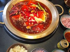 -王婆乔鲜鱼自助火锅(蜀汉路店)