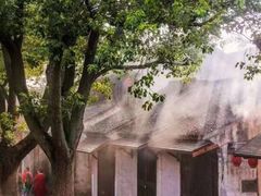 -周庄红庭演艺酒吧