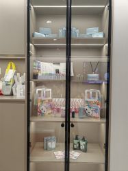 -咪咪比基尼脱毛专业店