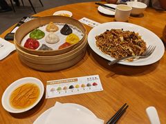 -乐忻皇朝(上海中心大厦店)