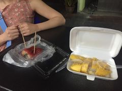 -芒果糯米饭摊子