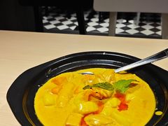 椰香砂锅咖喱鸡-避风塘(宝山万达店)