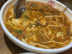 酸辣汤-叶派龙虾•招牌香辣蟹·海鲜(中海国际店)