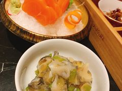 -山川小町·极番烧肉(新地假日广场店)