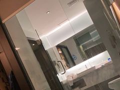 -昆明朗威酒店(昆明站火车站双桥夜市风情街店)