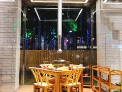 景观位-么肆烤肉(汉街形象店)