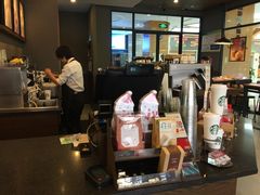 -星巴克(舟山蜈蚣峙店)