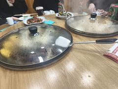-屯老二农家铁锅炖·行业领军者(梅江店)
