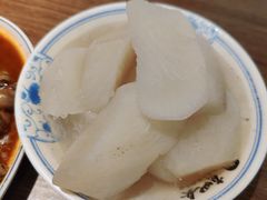 -肖四女乐山跷脚牛肉(滨江天街店)