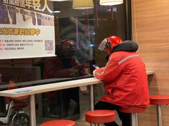 门面-麦当劳(天骄店)