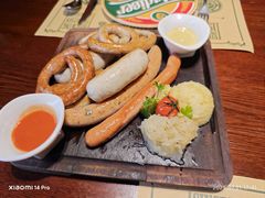-马迭尔德式西餐精酿啤酒屋(中央大街店)