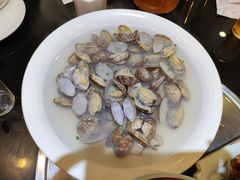 -洁神饭庄·海鲜·青岛菜·30年老字号(五四广场店)