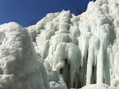 -大平台龙居瀑布旅游区
