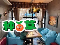 -愉肴麻辣香锅(中山路店)