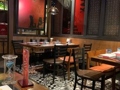 大堂-辣尚瘾·烤鱼·新川菜(交大直营店)