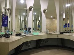 -菲鱼体育恒温游泳馆(中海名城店)