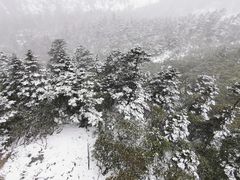 -石卡雪山