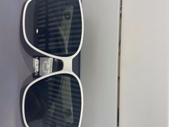 -宏宇眼镜蔡司依视路折扣店(兆佳眼镜城店)