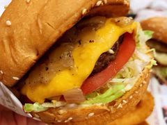 -The Habit Burger Grill 哈比特汉堡(世博店)