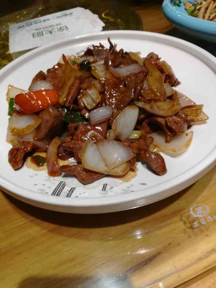 徐大厨辣椒炒肉(承德北路店)-"一进门就乌烟瘴气的,好几桌在吸烟,孕妇