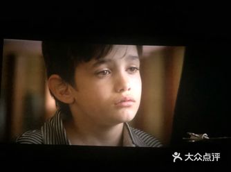 上哪找这样的好地方！人不是很多，上个扶梯就能看见！