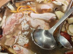 -菌小白火锅(时尚天河店)