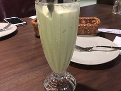 牛油果奶昔-G+KITCHEN(龙湖狮山天街店)