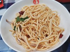 -雪熊哈尔滨烧烤·精酿啤酒·砂锅(中央胜境店)