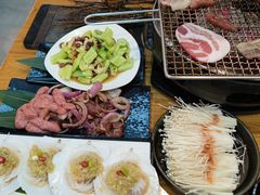 -合易泓烤肉·海肠捞饭(火车站店)