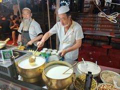 -正宁路小吃夜市