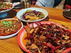 -柴窝堡22号辣子鸡·传承新疆菜