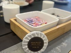 -小罐茶(济南恒隆广场店)