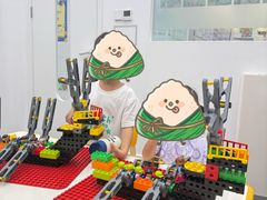 -百变天才机器人编程中心·信奥·无人机·科技特长生(金田广场店)
